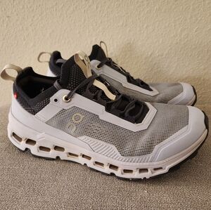 On Cloud Running Shoes